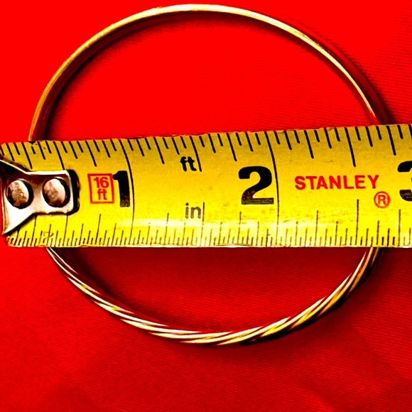 WOW POSHMARK - Authentic 10K Gold Italian Bangle Bracelet - Picture 12 of 16